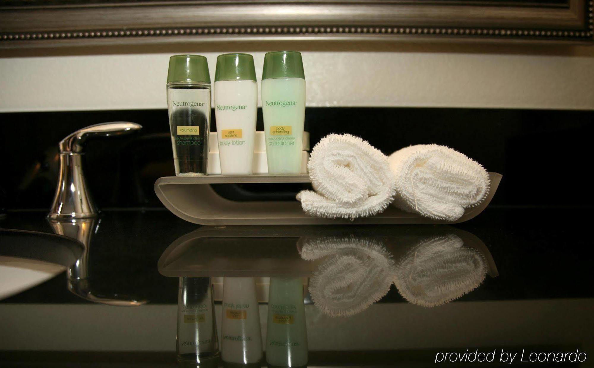โฮมวูด สวีท บาย ฮิลตัน แกรนด์ แรพพิด Hotel แกรนด์แรพิดส์ ภายนอก รูปภาพ